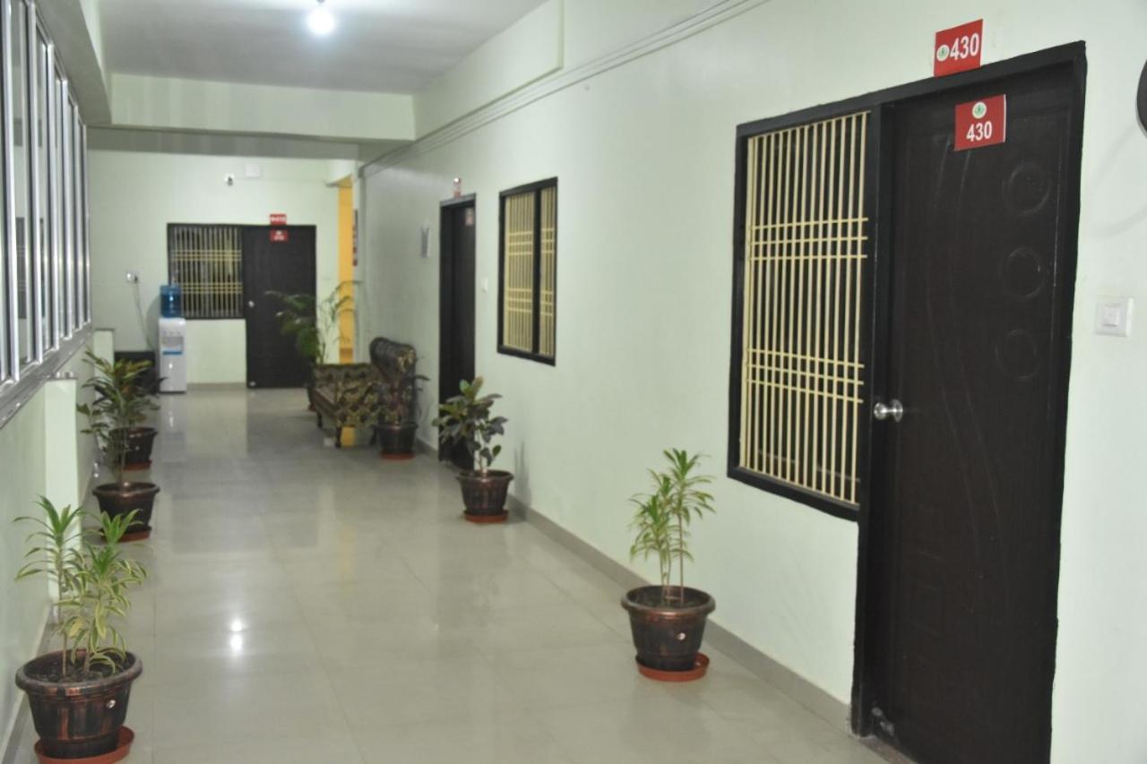 Hotel Yug Residency Varanasi Dış mekan fotoğraf