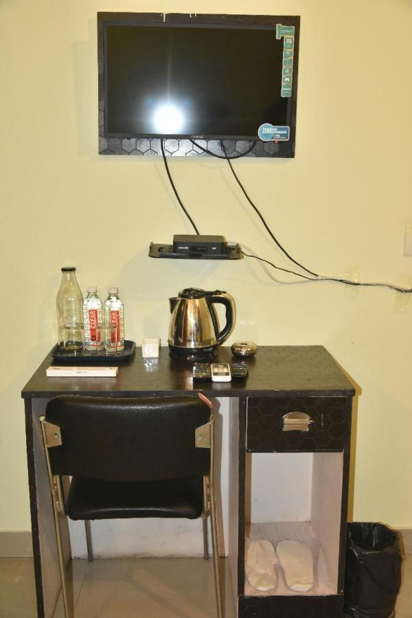 Hotel Yug Residency Varanasi Dış mekan fotoğraf